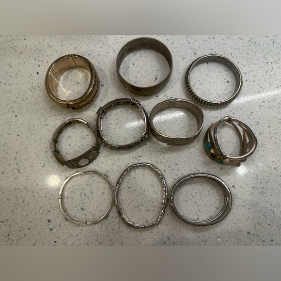 Vintage lot of 10 mid century bangles and braclets - Picture 7 of 16